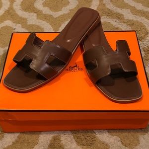 Hermès Oran sandals (inspired)